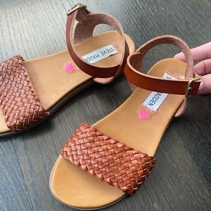 Steve Madden girls brown sandals size 13